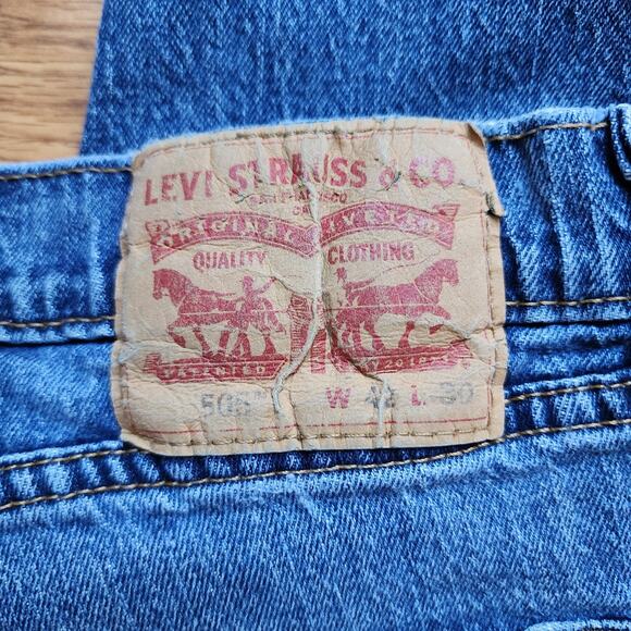 Levis 505 Jeans Mens Size 42x30 Blue Medium Wash Straight Leg - Picture 8 of 12